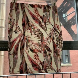 Floral Patterned Pencil Skirt